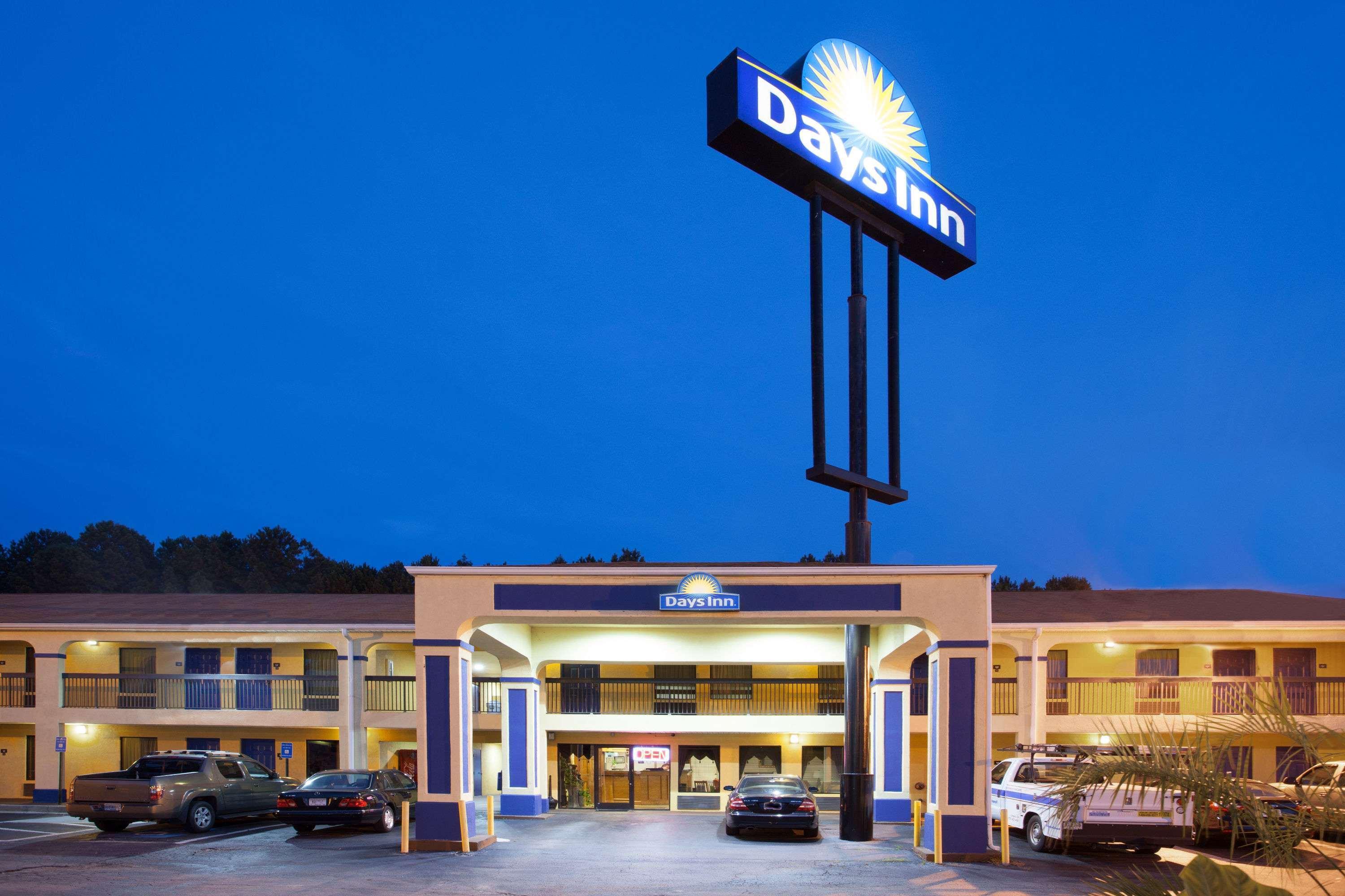 Days Inn By Wyndham Covington Esterno foto